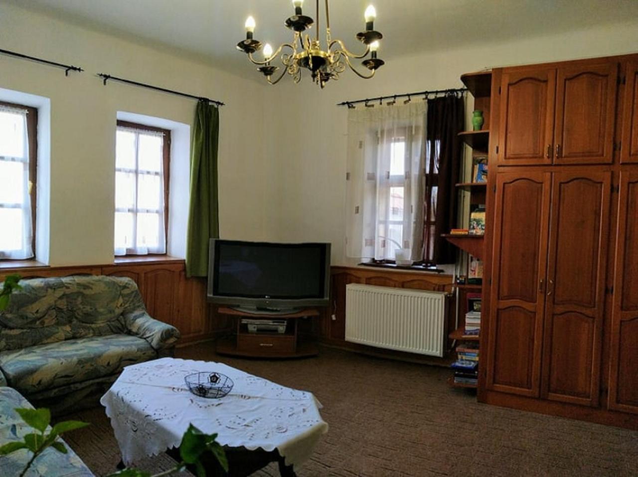 Erzsebet Vendeghaz Es Apartman Hajdúszoboszló Eksteriør bilde